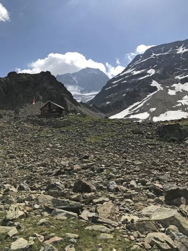 Bietschhornhütte unter dem Schafberg