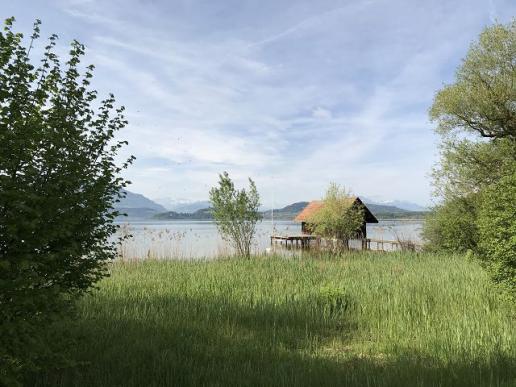 Idyllisches Bootshaus