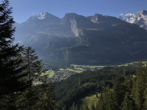 Hoch über dem Kandertag
