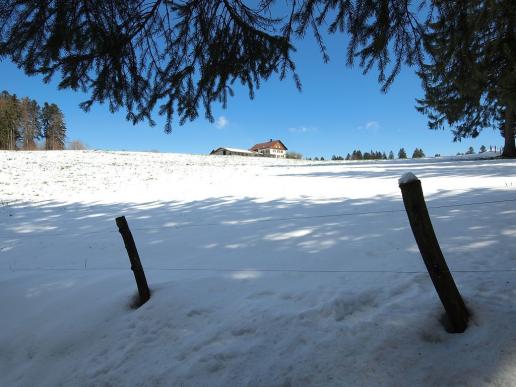 Winter im Berner Jura und das im Mai