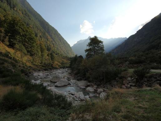 Verzasca, Blick Tal auswärts